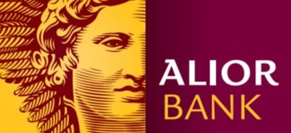 Wnętrze Biura Maklerskiego Alior Banku, z nowoczesnym designem i wygodnymi miejscami do siedzenia. Otrzymaj dziś ekspercką poradę finansową w Biurze Maklerskim Alior Banku!