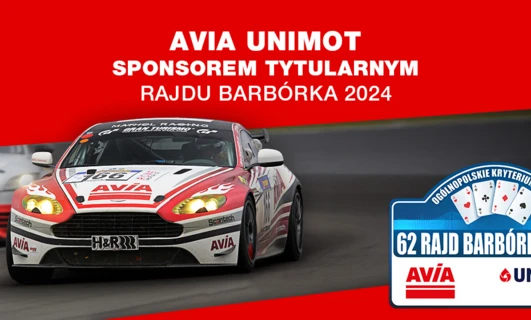 Logo firmy AVIA UNIMOT, głównego sponsora Rajdu Barbórka 2024. Prezentujący wyścigowe samochody biorące udział w Mistrzostwach Świata WRC. Reklama motorsportowa dla zbliżającego się regularnego wydarzenia rajdowego.
