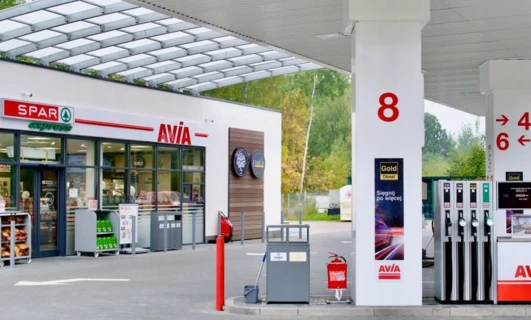 Fuel up at the SPAR filling station with a variety of gasoline options including 80, Gold, and Diesel. Choose AVIA for high-quality fuel you can trust.