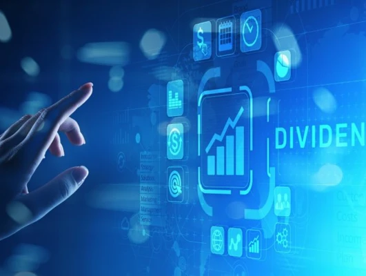 Projekt graficzny ilustrujący technologię inżynierii telekomunikacyjnej z naciskiem na bezpieczeństwo. Z wykorzystaniem nowoczesnej grafiki i elementów naukowych.